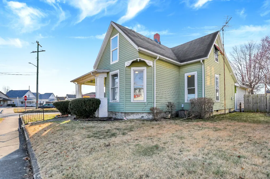 103 First Street, Shelbyville, IN 46176